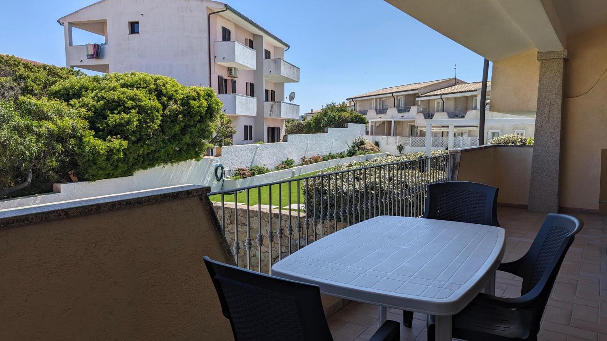 Appartamento Con Piscina - Luna Ruja Palau Extérieur photo